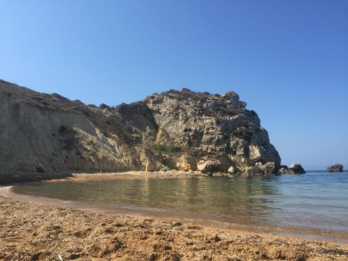 Carrubella Santa Zita Bed & Breakfast Ликата Екстериор снимка