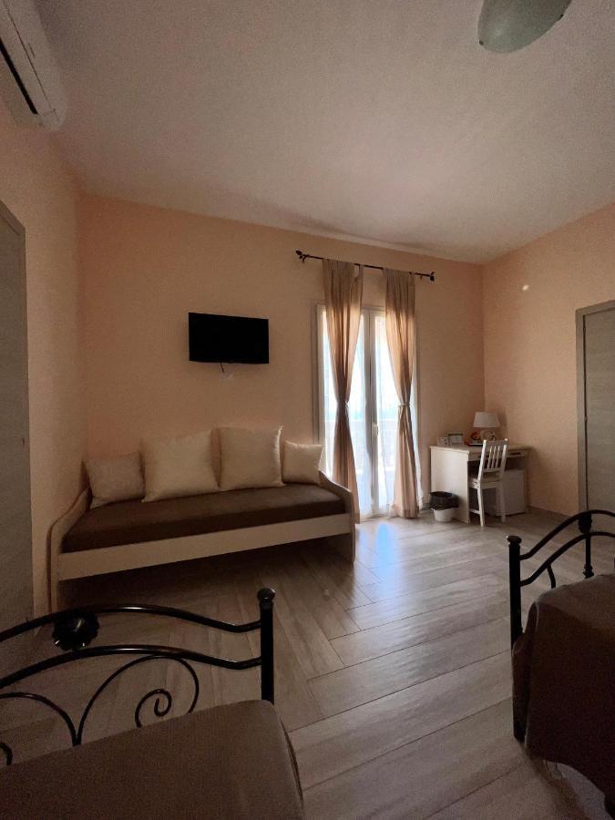 Carrubella Santa Zita Bed & Breakfast Ликата Екстериор снимка
