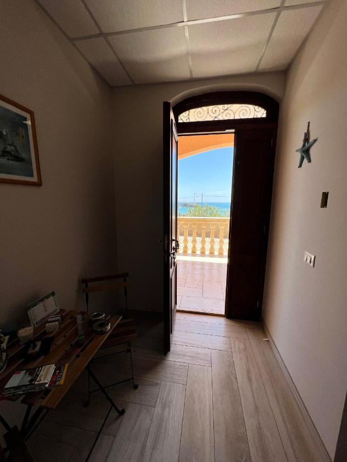 Carrubella Santa Zita Bed & Breakfast Ликата Екстериор снимка